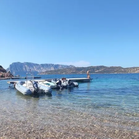 Appartamento La Finestra Sulla Baia , Charming Sea View By San Teodoro, Coda Cavallo Capo Coda Cavallo