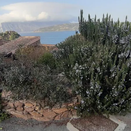 La Finestra Sulla Baia , Charming Sea View By San Teodoro, Coda Cavallo Apartment Capo Coda Cavallo