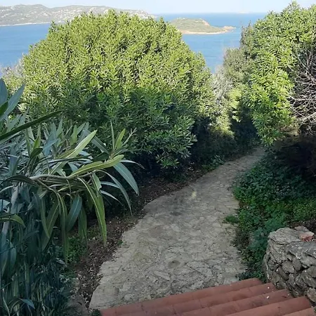 La Finestra Sulla Baia , Charming Sea View By San Teodoro, Coda Cavallo Apartment *