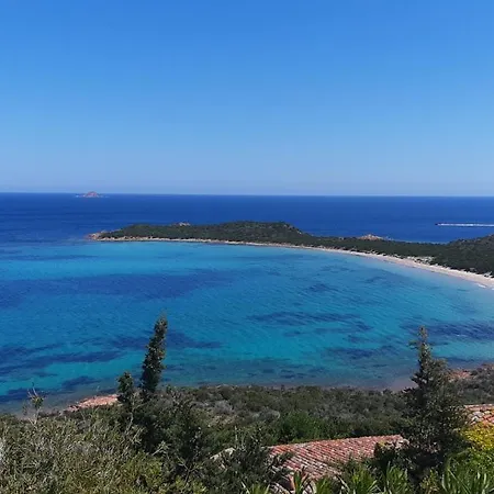 Apartment La Finestra Sulla Baia , Charming Sea View By San Teodoro, Coda Cavallo