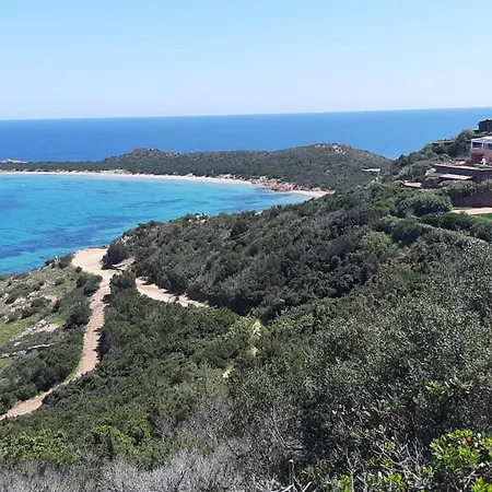 Apartment La Finestra Sulla Baia , Charming Sea View By San Teodoro, Coda Cavallo *